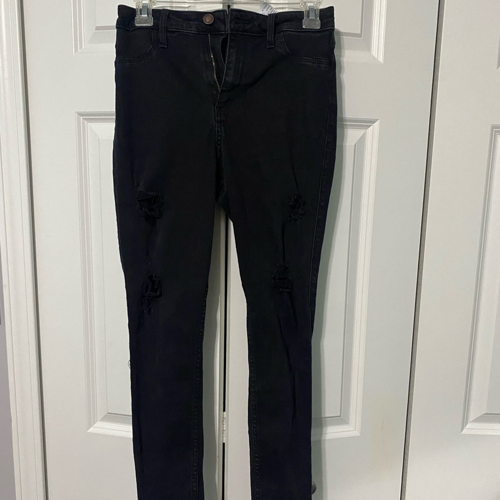 Distressed Curvy High-Rise Jeans